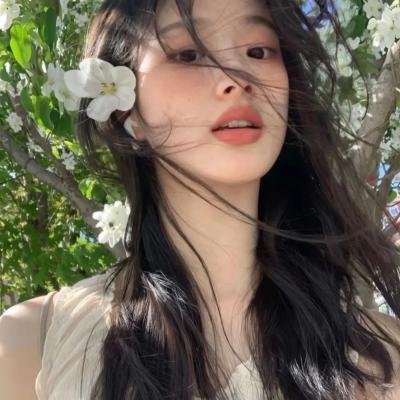 姊姊妹妹站起来